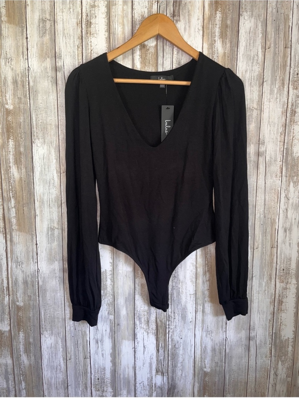 Lulus Black Deep V Neck Puff Sleeve Long Sleeve Bodysuit Size Small NWT - Picture 2 of 6